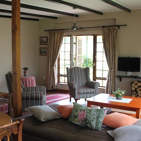 Cottage Suikerbekkie Dullstroom Bilik gambar